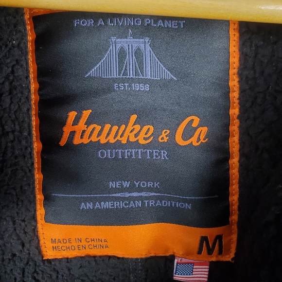 Hawke & Co Charcoal Hooded Windbreaker. MED. H103 - Picture 10 of 10